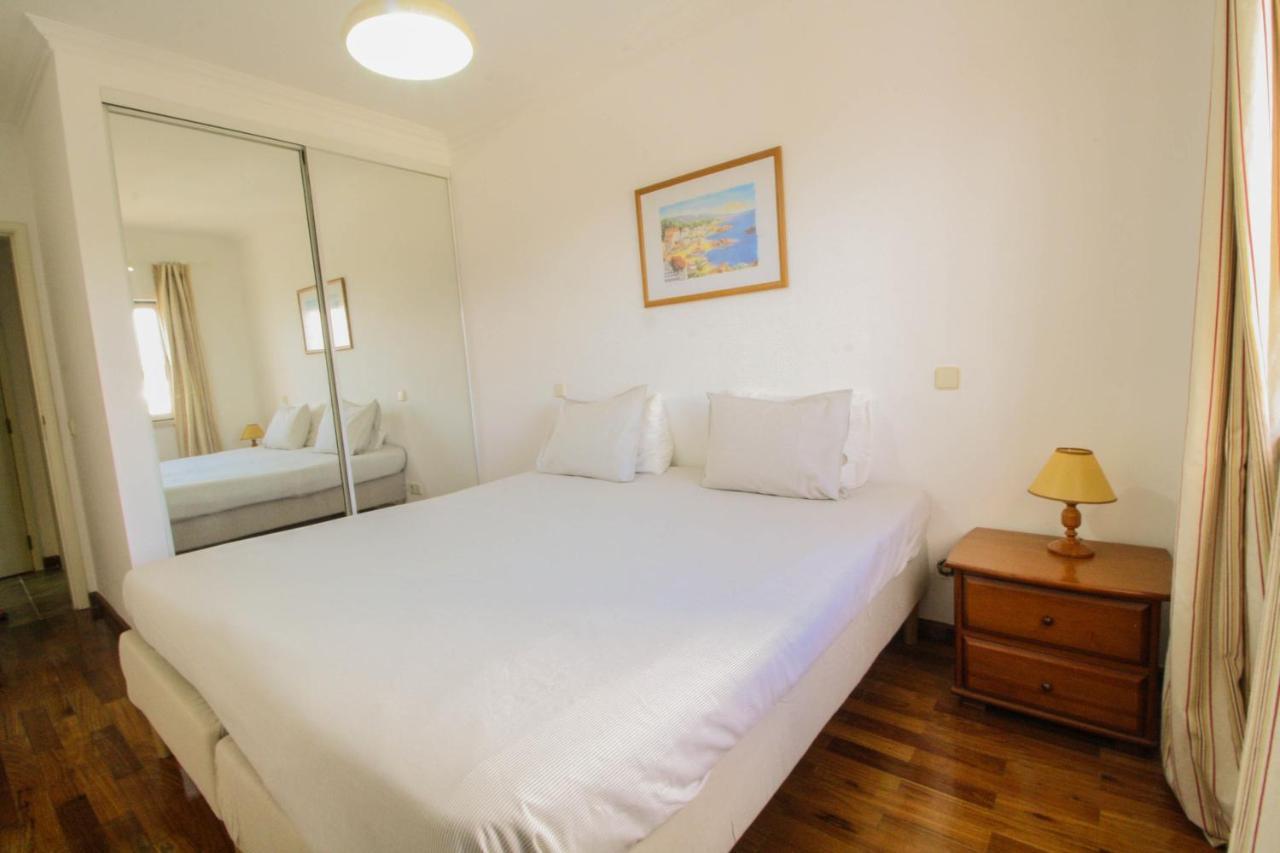 Apartment Vau Costa With Pool Alvor