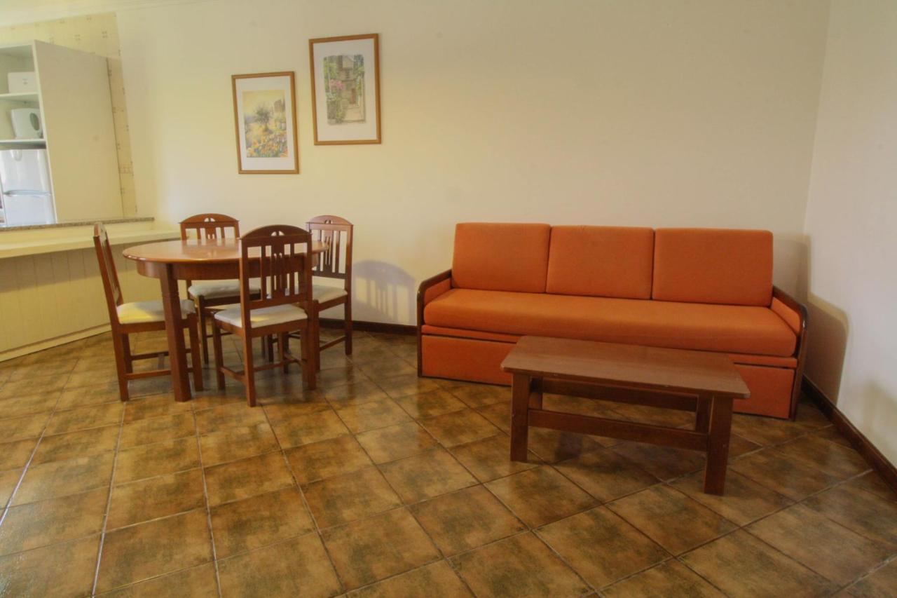Apartment Vau Costa With Pool Alvor